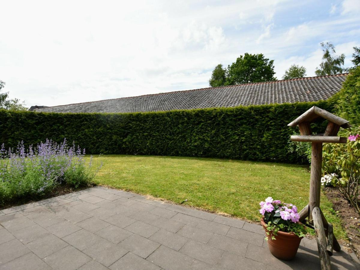 Spacious Chalet In Wolfheze With Garden Eksteriør billede